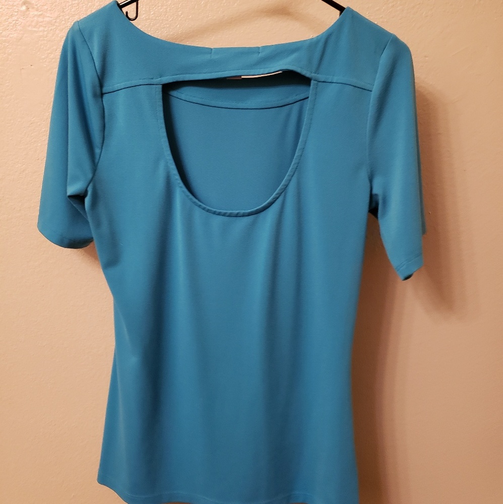 Light Blue Top - Picture 2 of 5